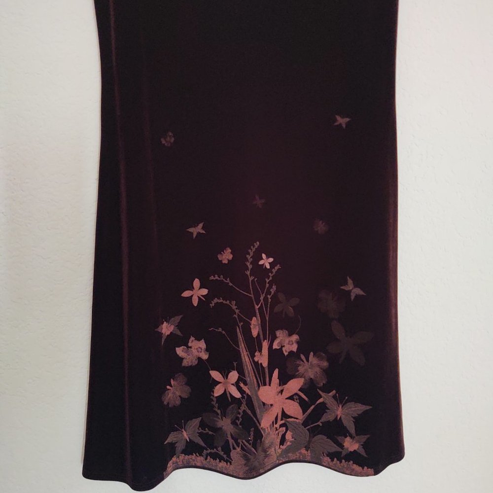 FLAUNT IT! WOMEN'S VELOUR VELVET FEEL BUTTERFLY ETCHED DARK BURGUNDY DRESS - Picture 6 of 15